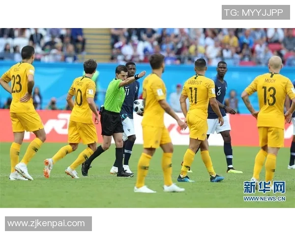 2018世界杯韩国队与英国队激战回顾：历史性对决与精彩瞬间分析