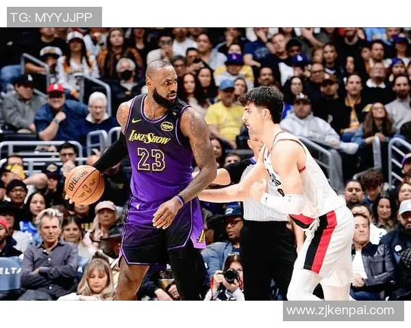 湖人对决开拓者精彩回顾13赛季4月11号的激烈对抗与经典瞬间